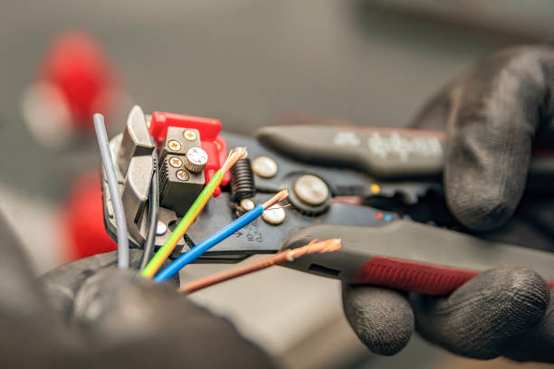 Best Electrical Contractors for Businesses  in Greenacres, CA